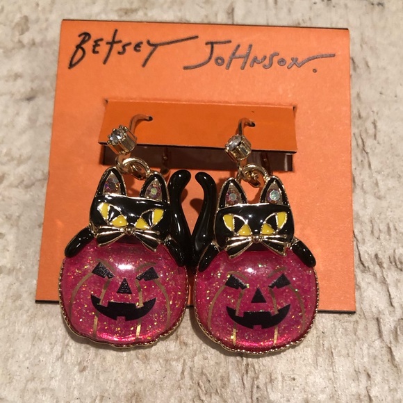 Betsey Johnson Jewelry - 🎃 NWT - Betsey Johnson Black Cat /Pink Jack-o-lantern drop earrings /Halloween